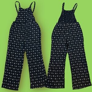 Volcom Black Overalls w/ pockets and adjustable straps cotton linen Women’s XL